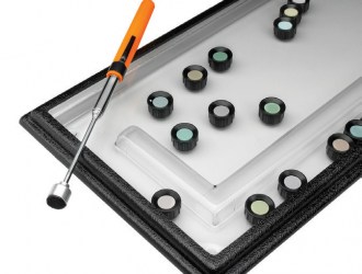 Desaturated-Magnetic-Color-Test